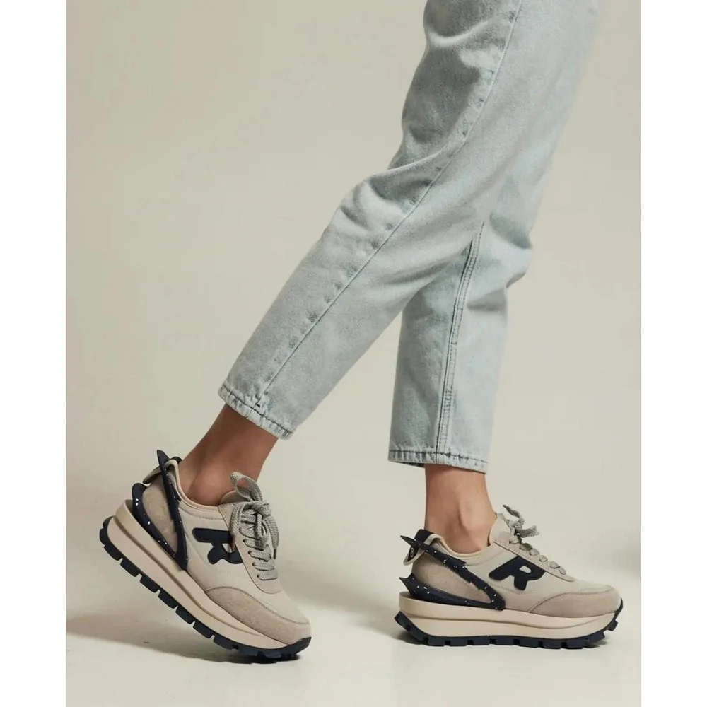 Жіночі демісезонні шкіряні кросівки Lonza 185846 a09-23111 grey