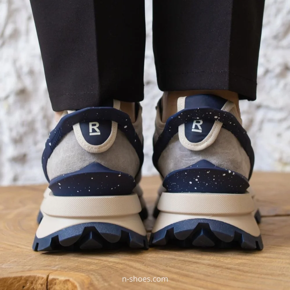 Жіночі демісезонні шкіряні кросівки Lonza 185846 a09-23111 grey