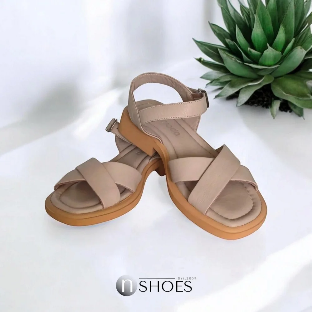 Women's leather sandals EvroModa (Türkiye) model 5640