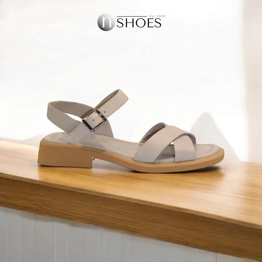 Women's leather sandals EvroModa (Türkiye) model 5640