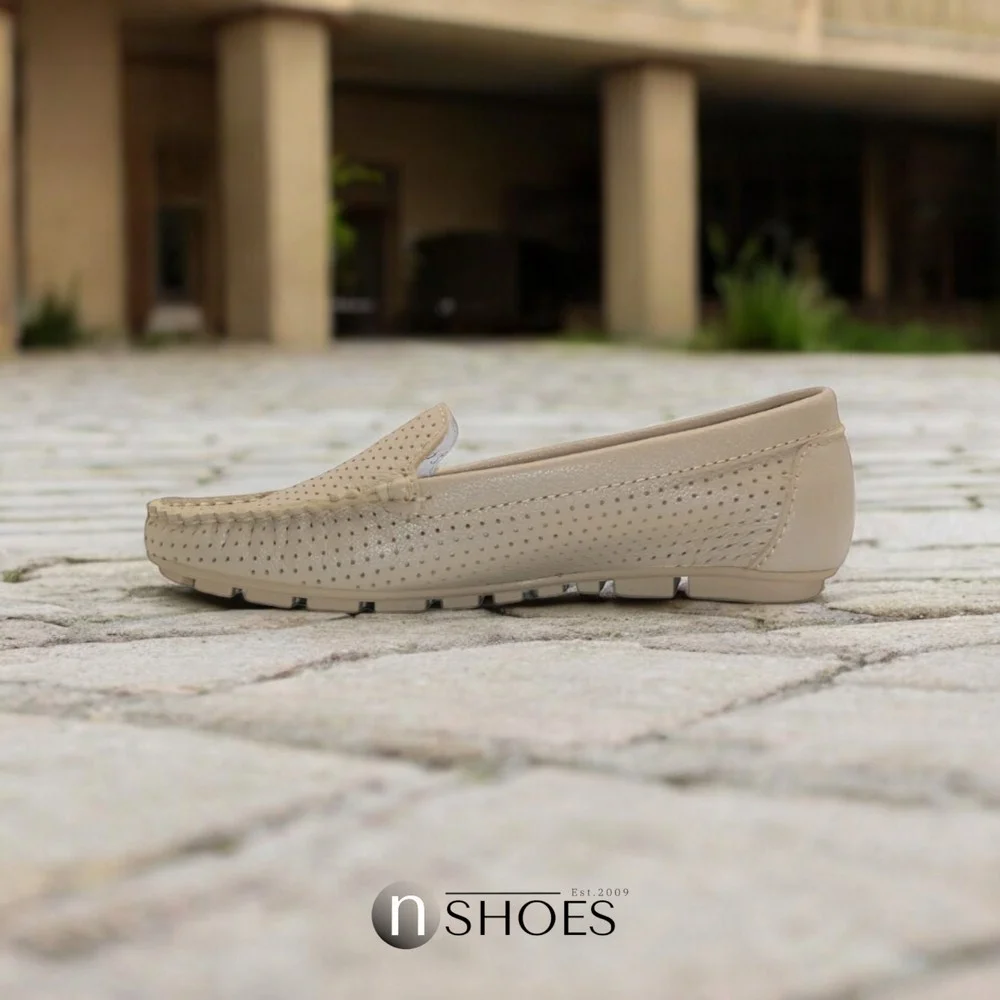 Женские кожаные мокасины с перфорацией Nessi (EU) модель 171145 416 5646