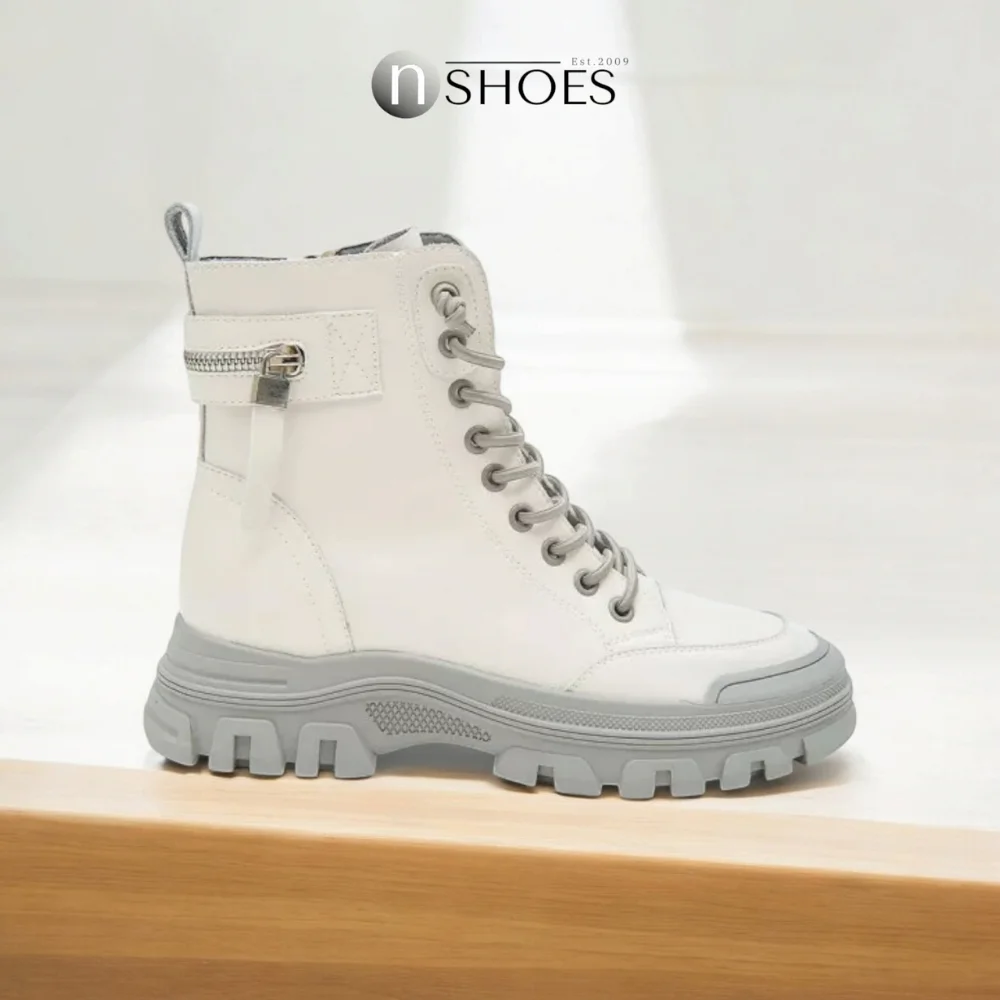 Женские светлые зимние ботинки ALLSY Lonza из натуральной кожи модель 5689