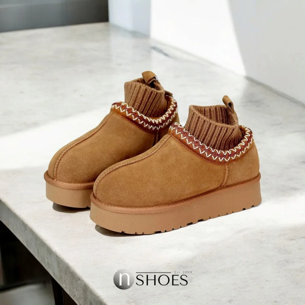 Замшеві жіночі сноубутси з вишиванкою ALLSY Lonza 192424 модель 5738