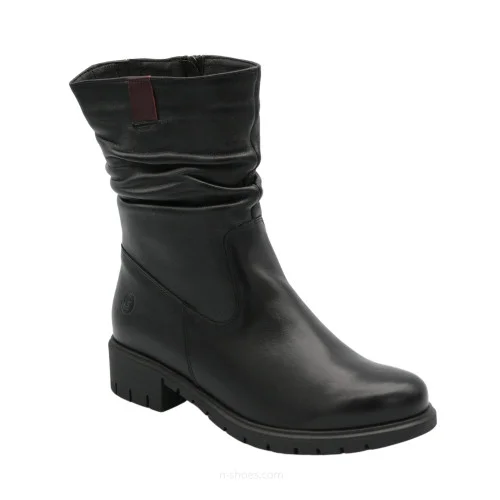 Women's black leather winter high boots Steizer L 3 362 Czarny B bordo 5750 made of genuine leather and wool from a Polish factory