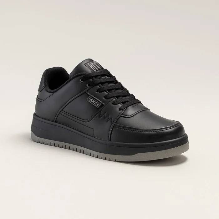 Жіночі чорні кросівки Big Star Shoes MM274353 модель 5777