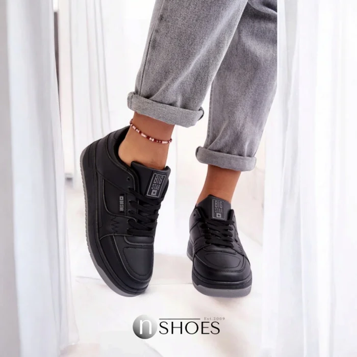 Жіночі чорні кросівки Big Star Shoes MM274353 модель 5777