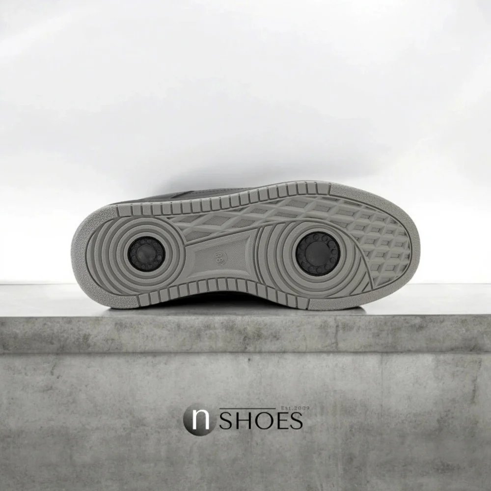 Жіночі чорні кросівки Big Star Shoes MM274353 модель 5777