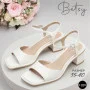 Жіночі білі босоніжки BETSY 957082-25-02W 5806 для літа