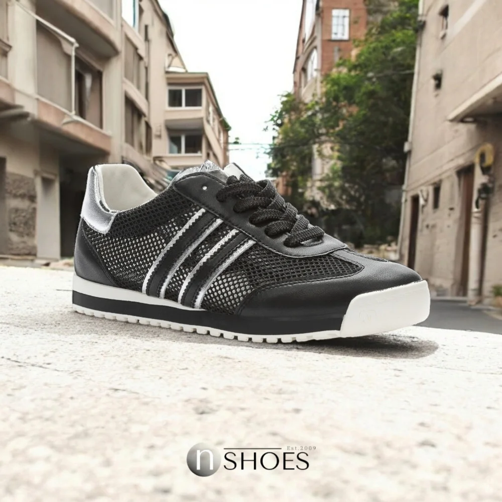 Women's perforated sneakers KEDDO 857189-28-05E model 5818