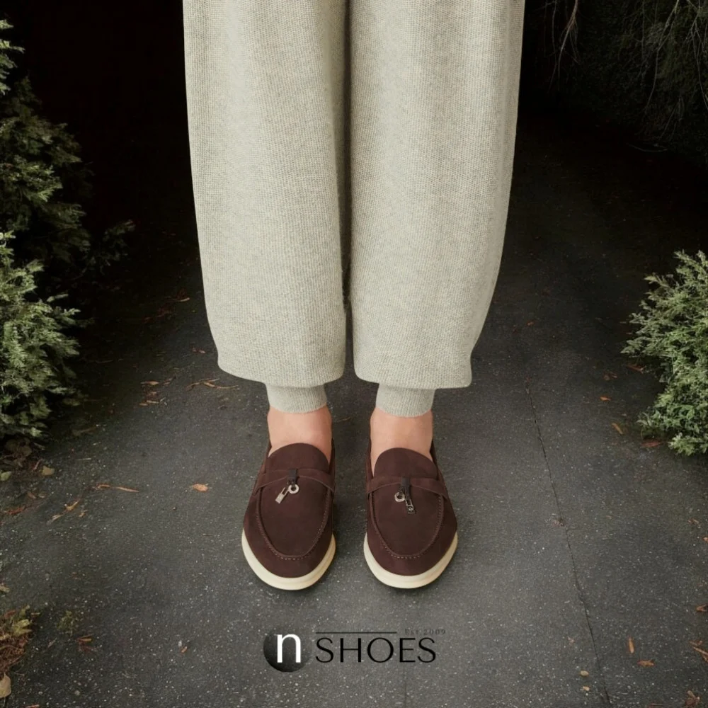 Женские модные коричневые лоферы Loro Piana модель 5842