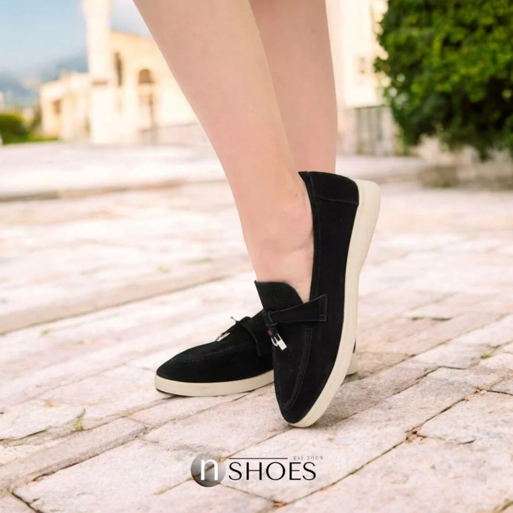 Женские модные коричневые лоферы Loro Piana модель 5842