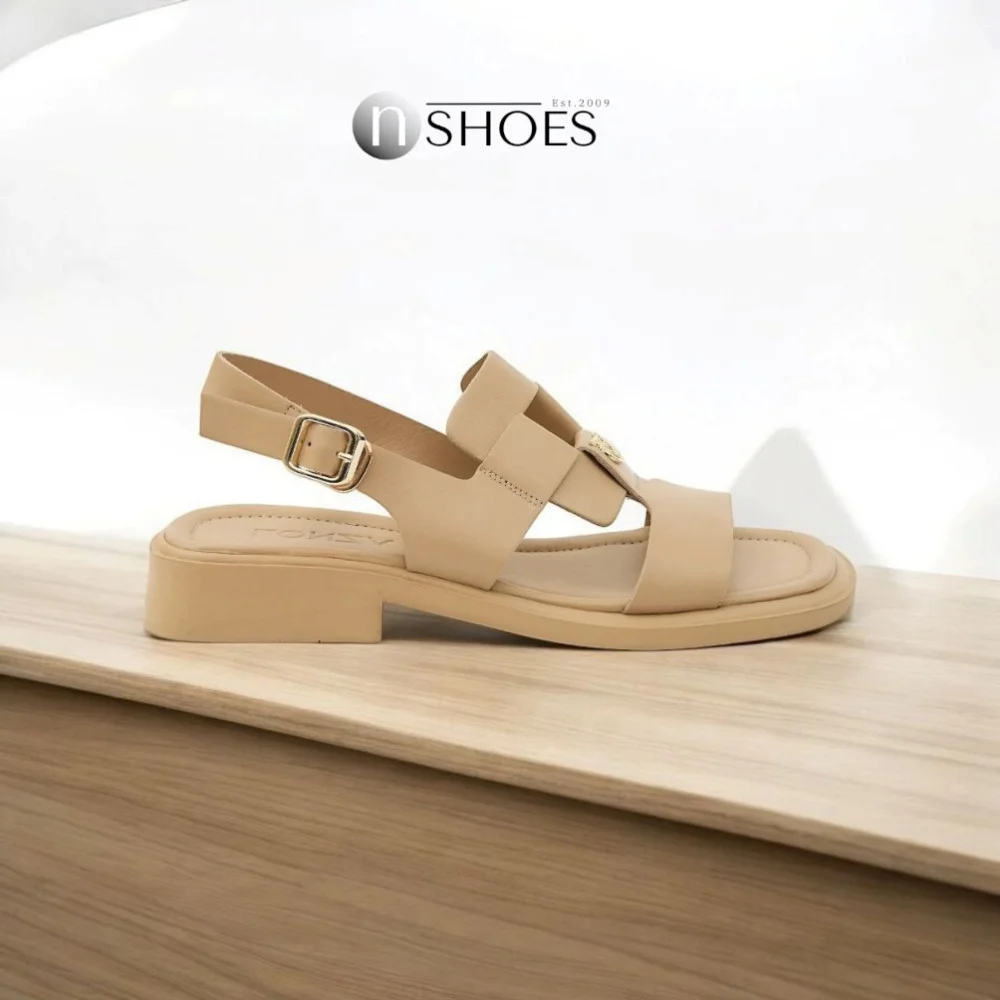 Women's beige sandals Fabio Monelli Roxana Beige model 5844