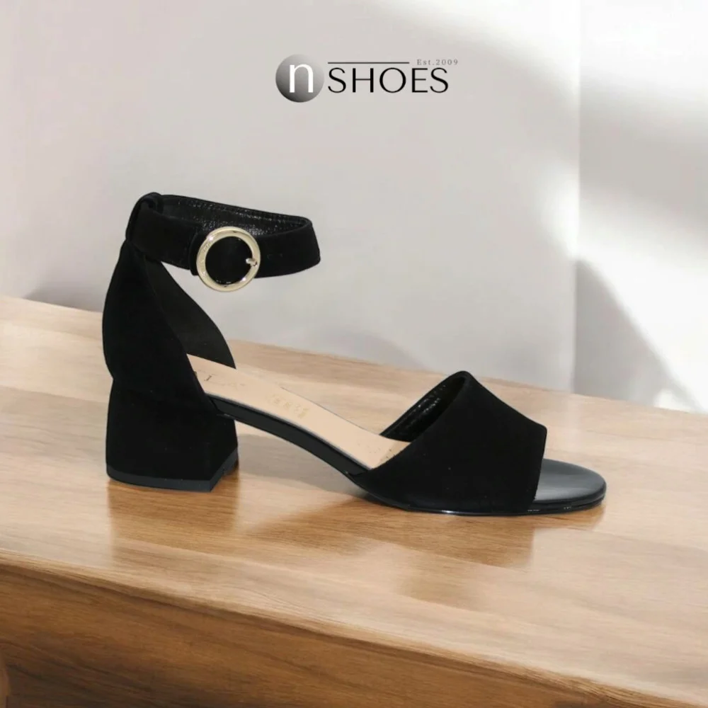 Women's suede sandals with medium heels SALA (Poland) model 5864