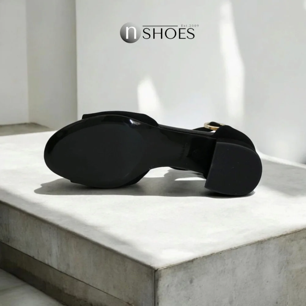 Women's suede sandals with medium heels SALA (Poland) model 5864