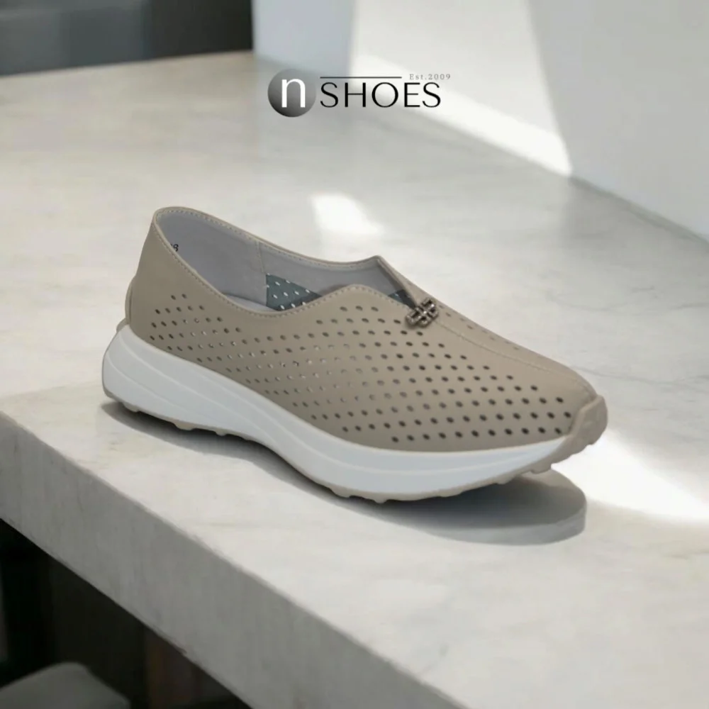 Женские комфортные кожаные мокасины с перфорацией Allsy модель 5871