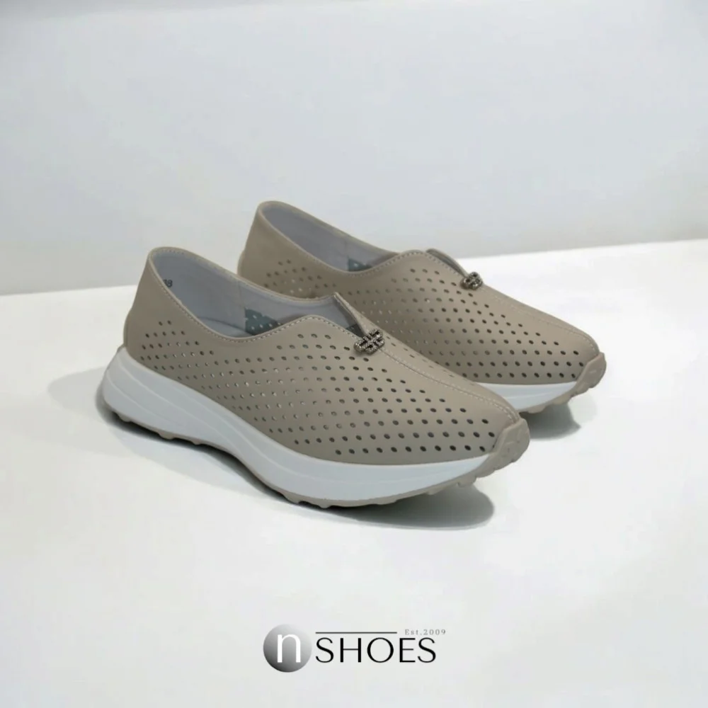 Женские комфортные кожаные мокасины с перфорацией Allsy модель 5871