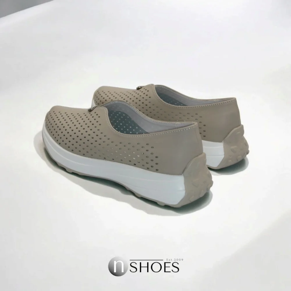 Женские комфортные кожаные мокасины с перфорацией Allsy модель 5871