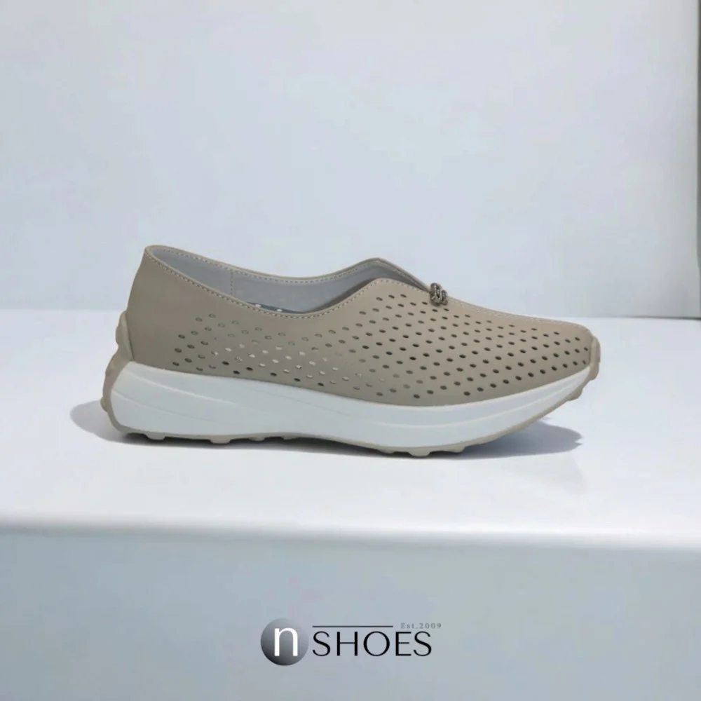 Женские комфортные кожаные мокасины с перфорацией Allsy модель 5871