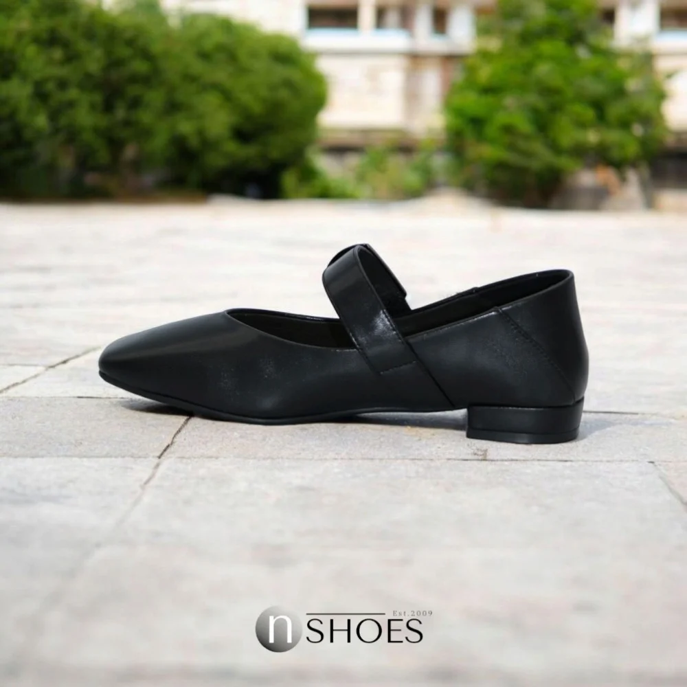 Women's shoes with strap Fabio Monelli model 5887