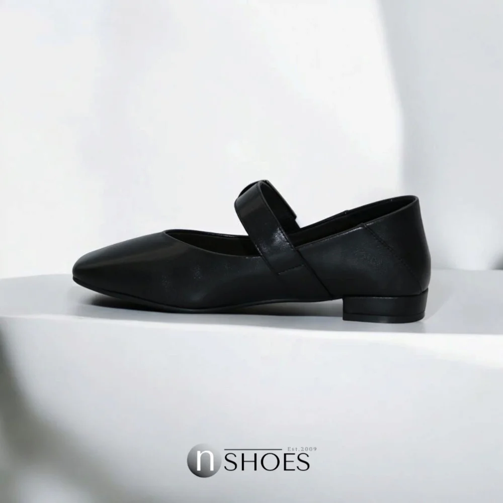 Women's shoes with strap Fabio Monelli model 5887