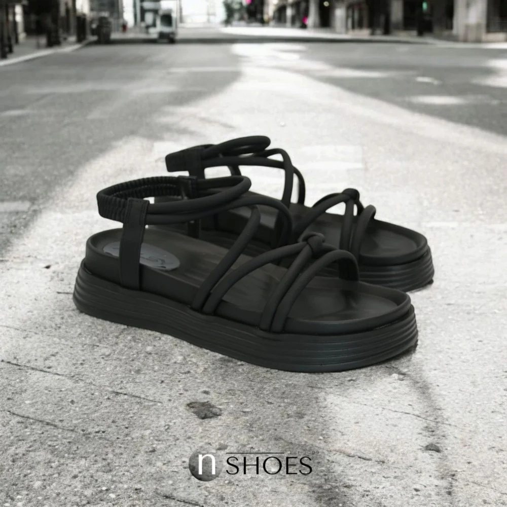 Жіночі чорні босоніжки на високій платформі Allsy Lonza Denali Black модель 5889