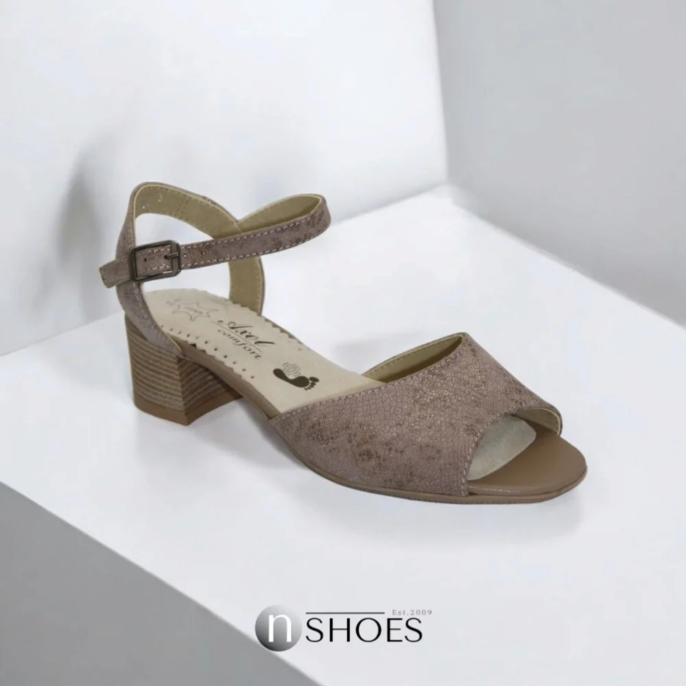 Женские босоножки на устойчивом каблуке Axel (Польша) модель 5891