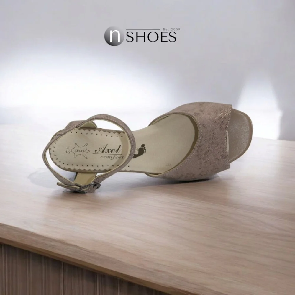 Женские босоножки на устойчивом каблуке Axel (Польша) модель 5891