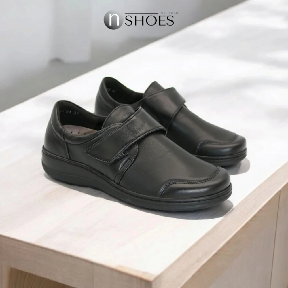 Жіночі туфлі на липучці Axel (Польща) модель 5895