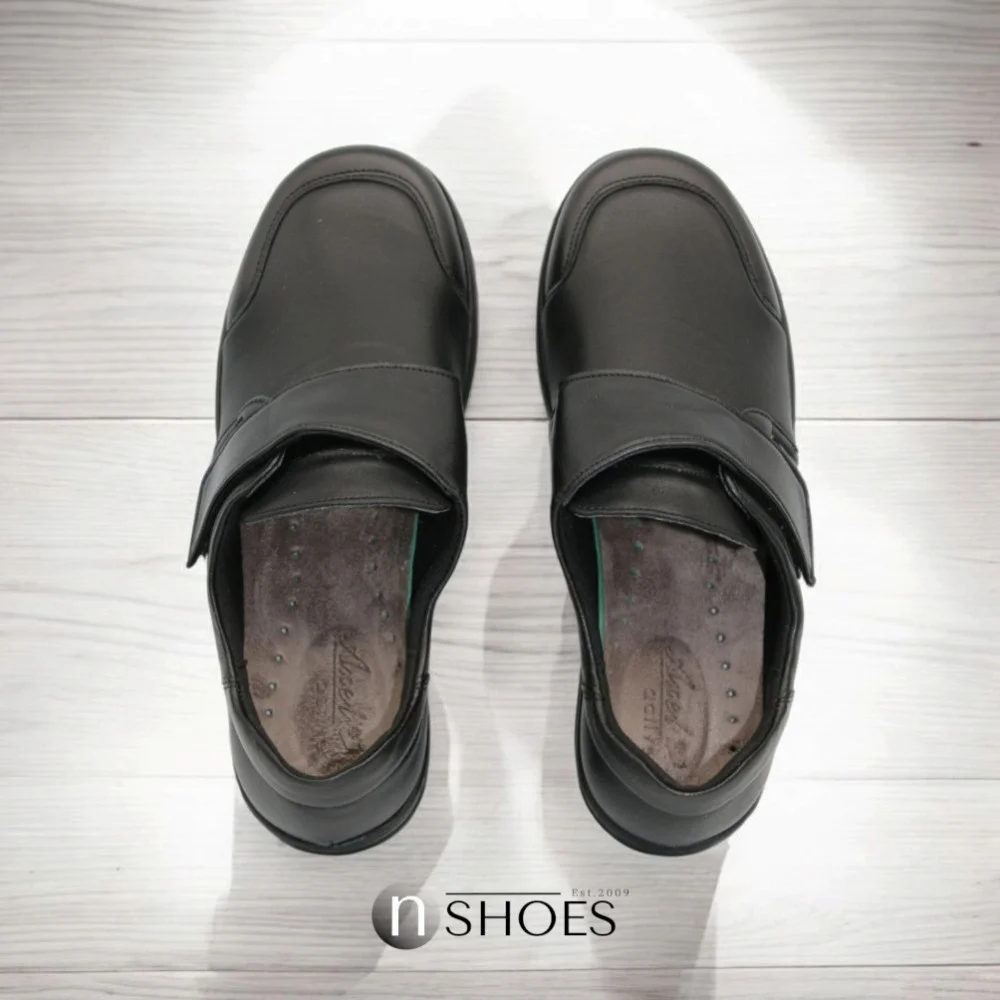 Жіночі туфлі на липучці Axel (Польща) модель 5895