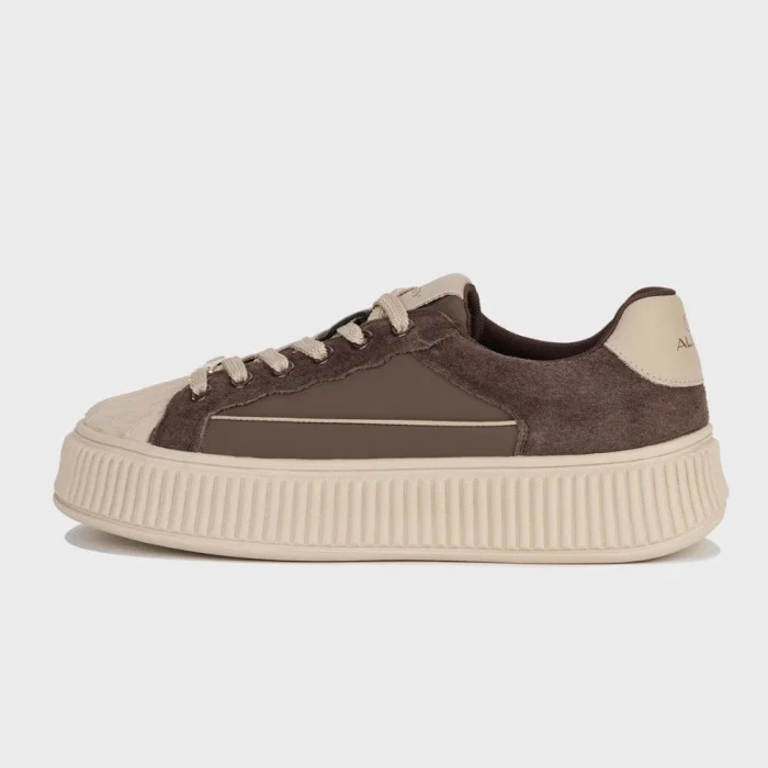 Lonza 212523 Sneakers: Style and Comfort in Every Step