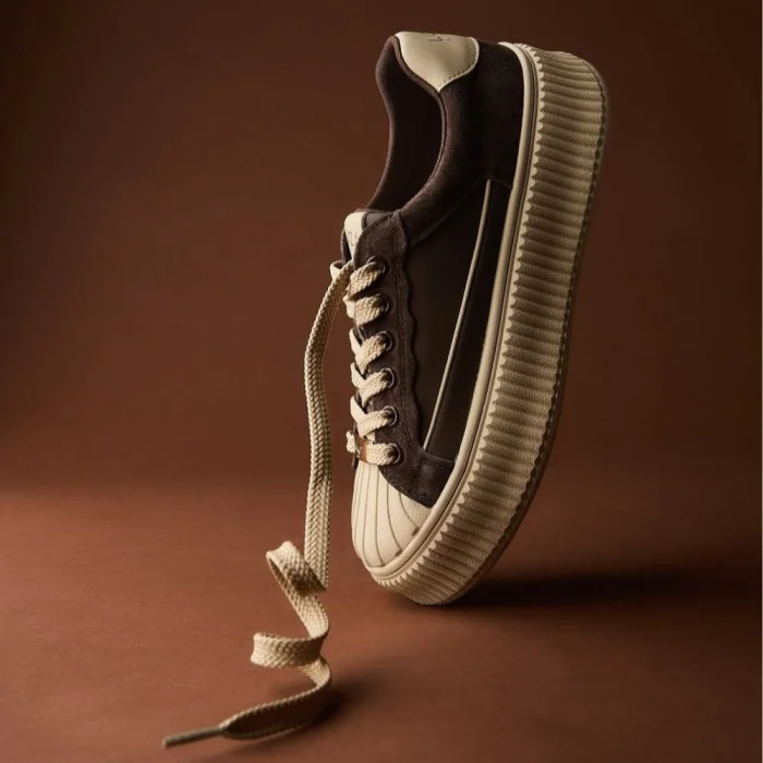 Lonza 212523 Sneakers: Style and Comfort in Every Step