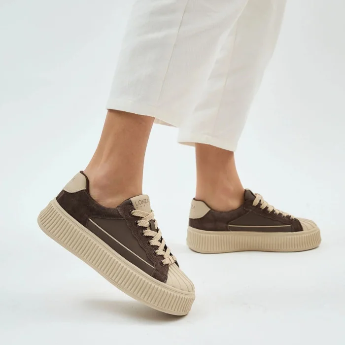 Lonza 212523 Sneakers: Style and Comfort in Every Step