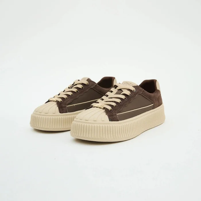 Lonza 212523 Sneakers: Style and Comfort in Every Step