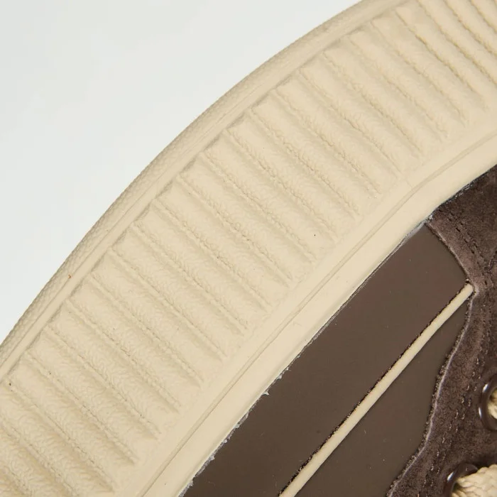 Lonza 212523 Sneakers: Style and Comfort in Every Step