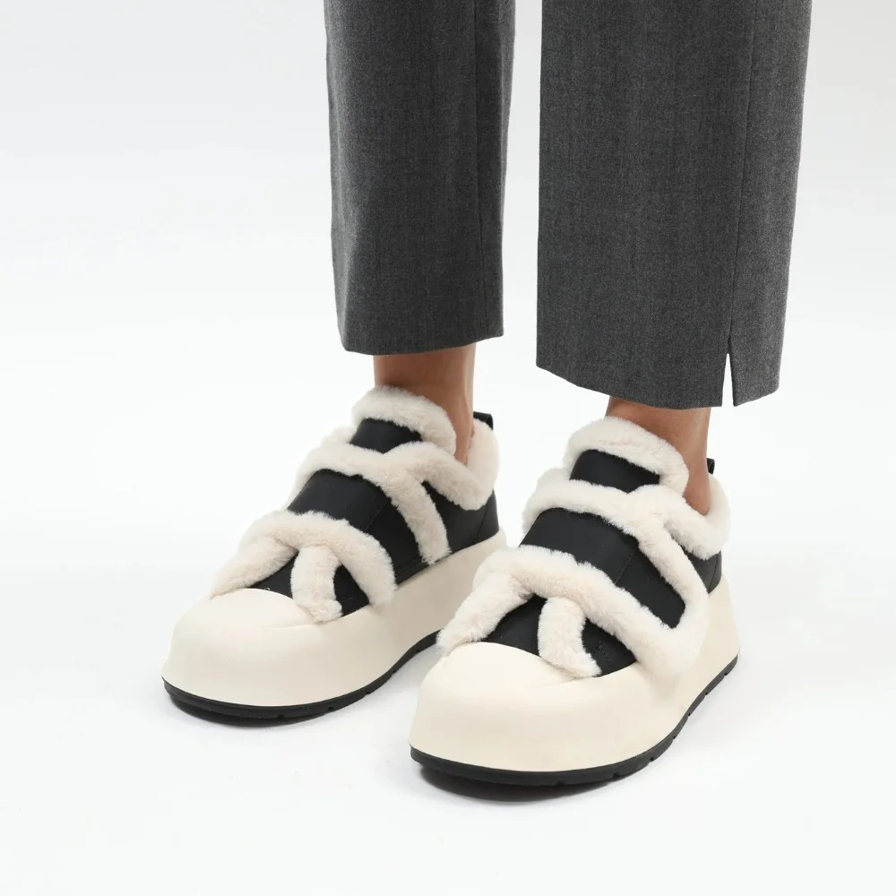 Women's white and black winter sneakers Allsy Lonza Leora Black 204484 model 5946