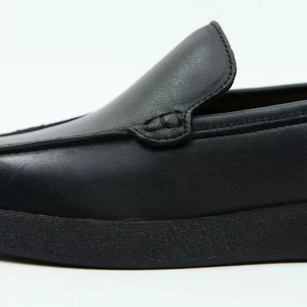 Чорні жіночі шкіряні туфлі Allsy Lonza модель 5953