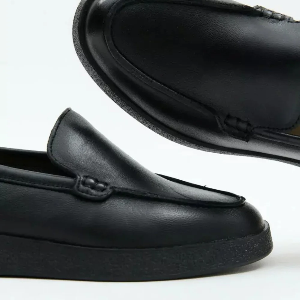 Чорні жіночі шкіряні туфлі Allsy Lonza модель 5953