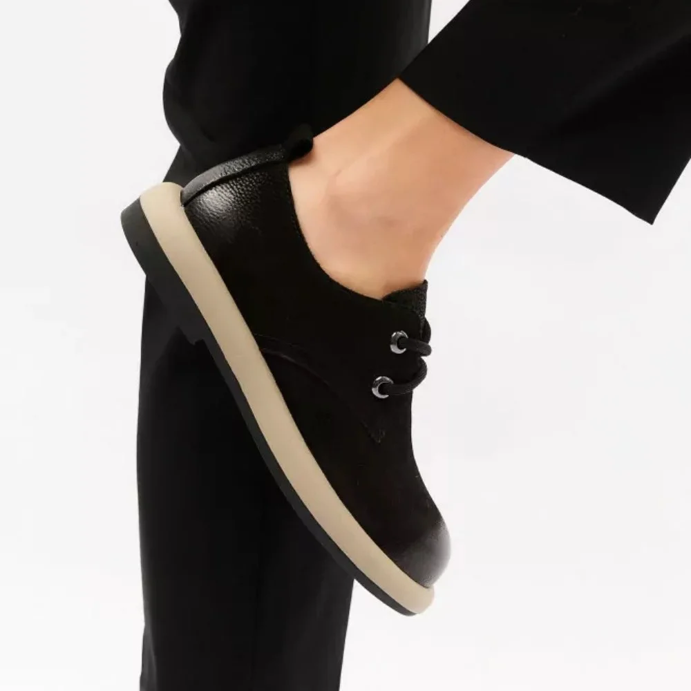 Women's shoes Allsy Lonza Black model 5981