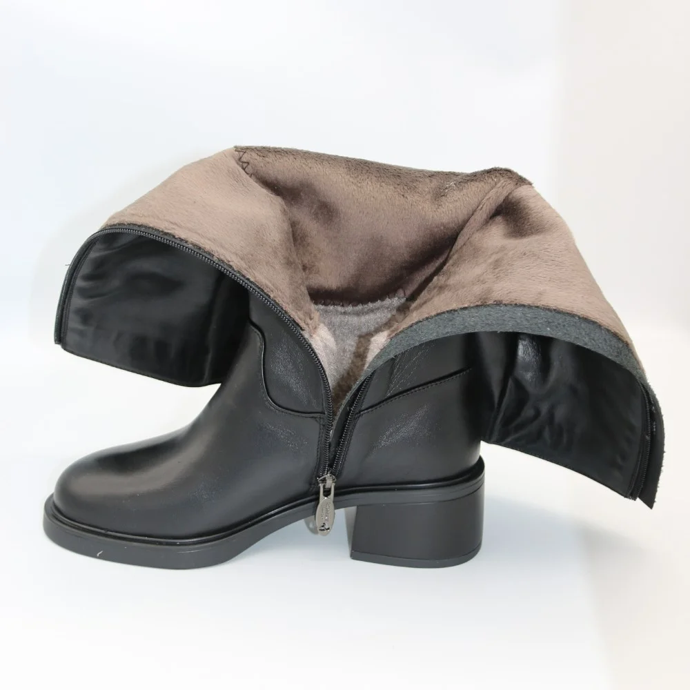 Жіночі чорні шкіряні чоботи Romax Comfort 8191-E 5998 з утепленням