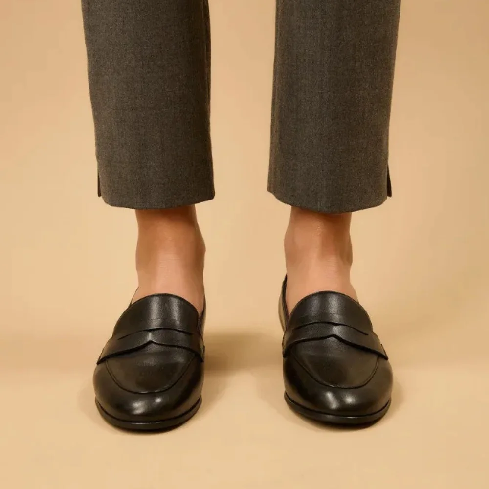 Women’s black leather loafers Fabio Monelli 183268 G52-22A-Y164X2 6007