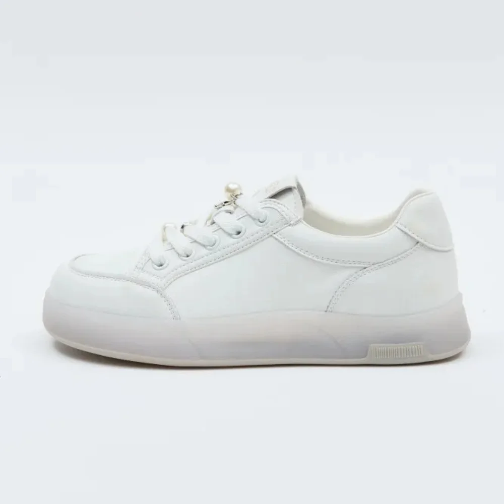 Women’s white leather Allsy Lonza sneakers 204455 204456 6010 with pearl detail