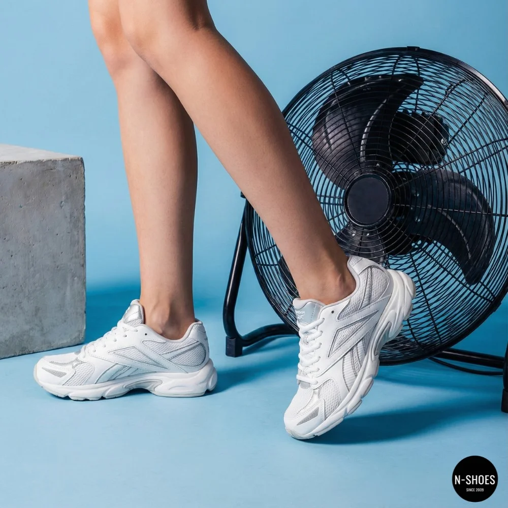 Жіночі білі кросівки Reebok CEO-ROAD PRIME 100208663 M 6015