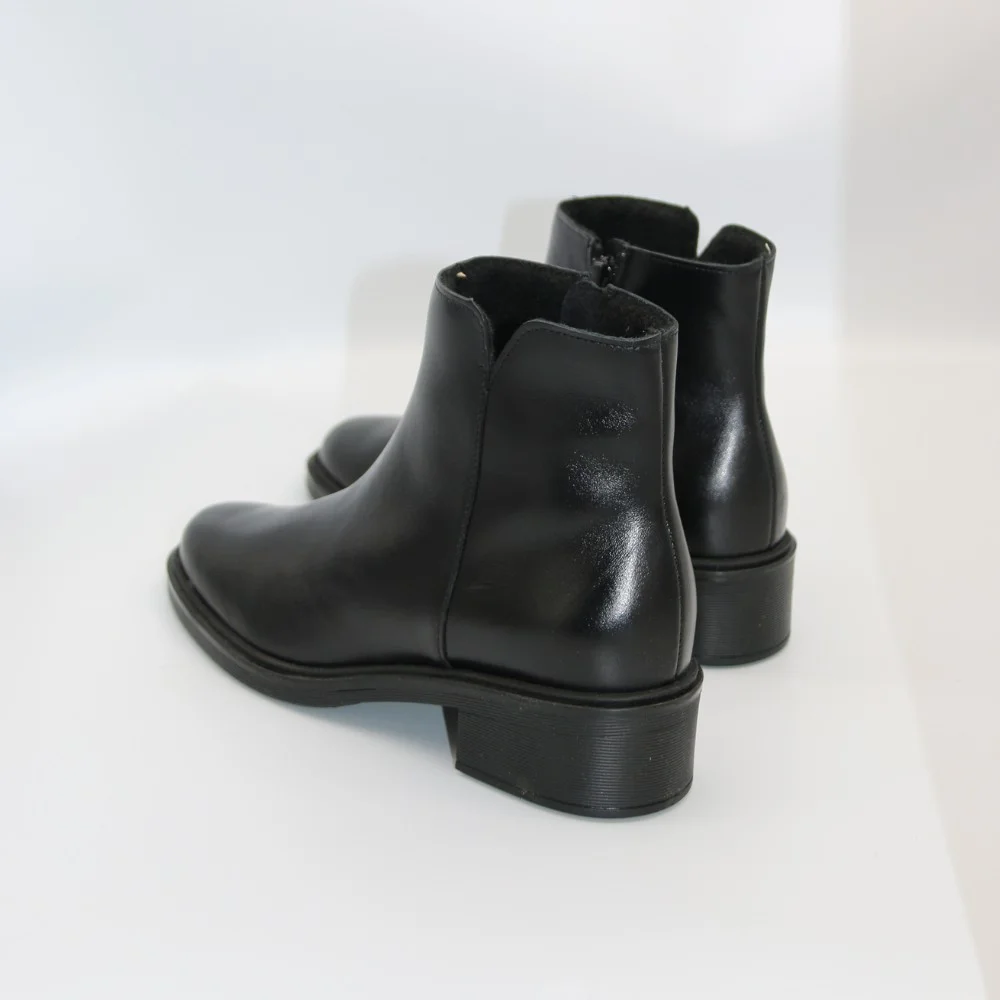 Жіночі чорні шкіряні черевики Rylko 3YY95 3YVL9-9TZ-38466 4WVA7 6020 — щоденний комфорт і стиль