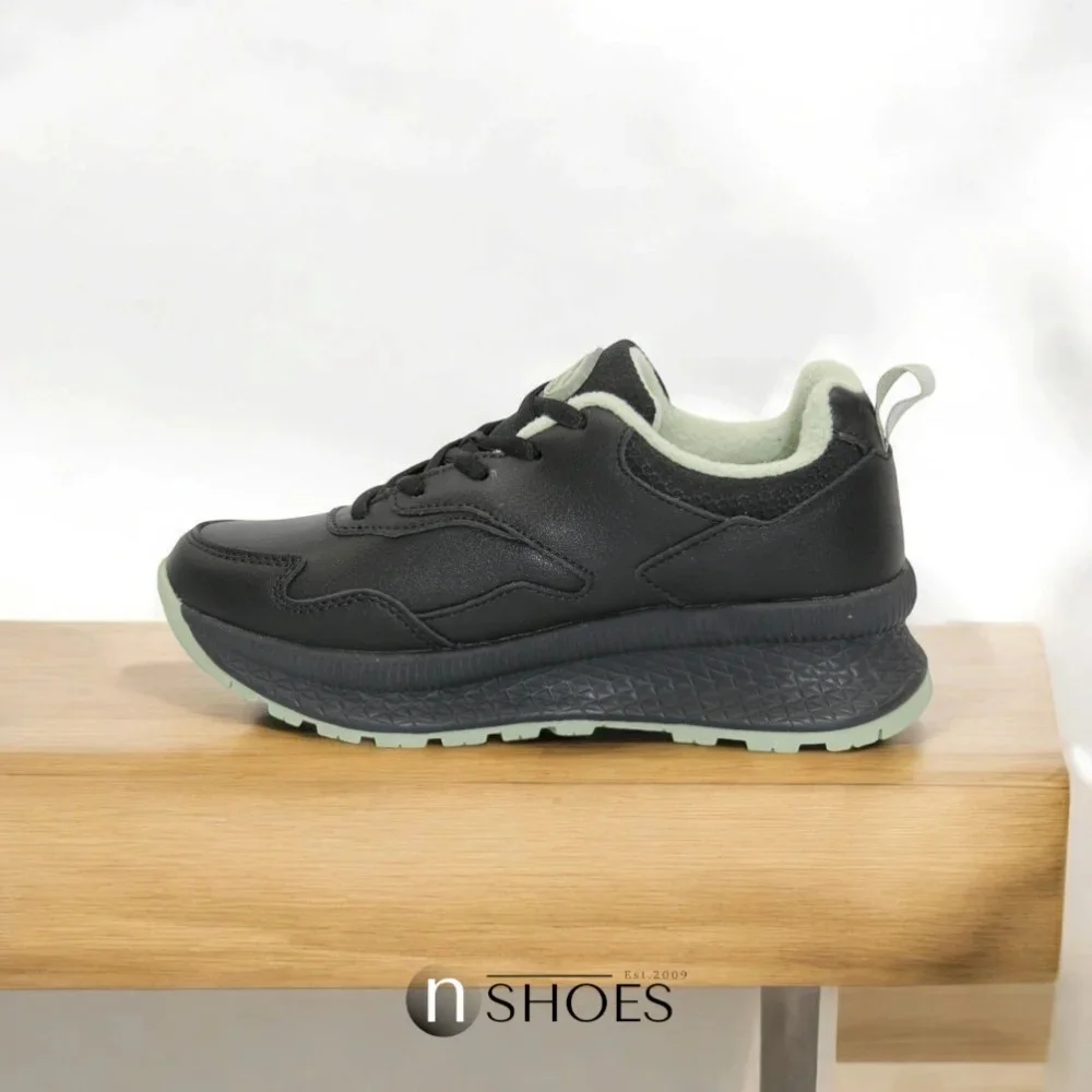 Жіночі чорні шкіряні кросівки Grunberg 148568/26-03 6076 з утепленням Thermotex