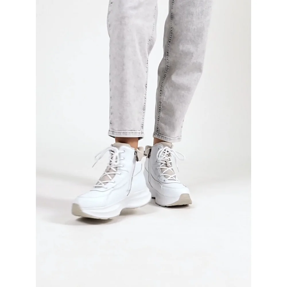 Женские зимние белые ботинки Grunberg 148577-20-02 6088 - натуральная кожа, шерстяной мех