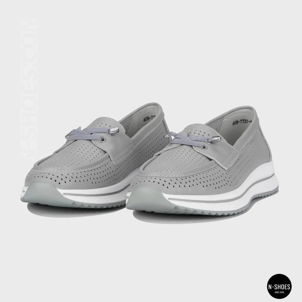Жіночі сірі шкіряні мокасини з перфорацією Allsy Lonza 207262 A09-7721-4 GREY 207263 6127