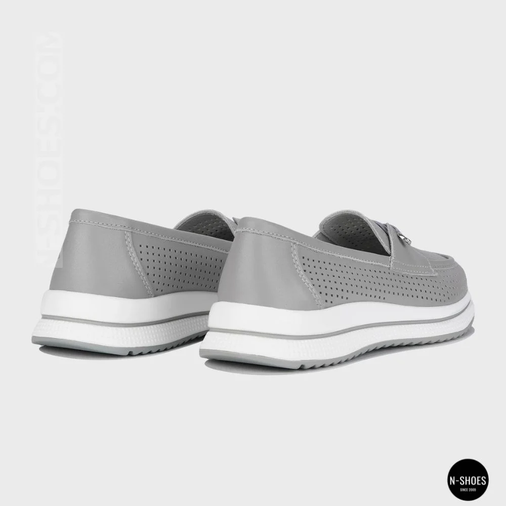 Жіночі сірі шкіряні мокасини з перфорацією Allsy Lonza 207262 A09-7721-4 GREY 207263 6127