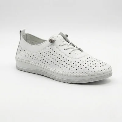 Women's white leather perforated loafers Anna Lucci 211808 1800 white lonza 214365 AP 6139 from the Turkish manufacturer