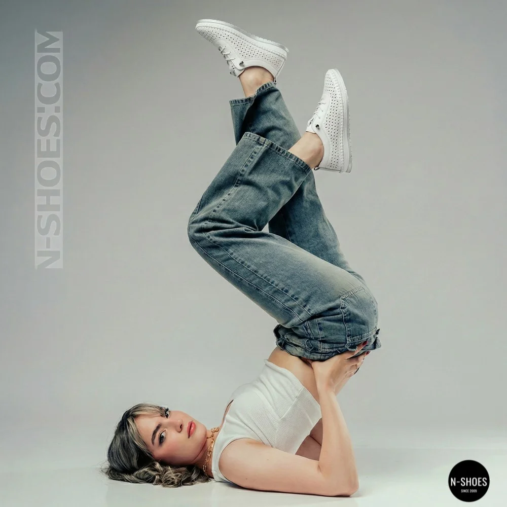 Білі шкіряні мокасини з перфорацією Anna Lucci 211808 1800 white lonza 214365 AP 6139 від турецького виробника