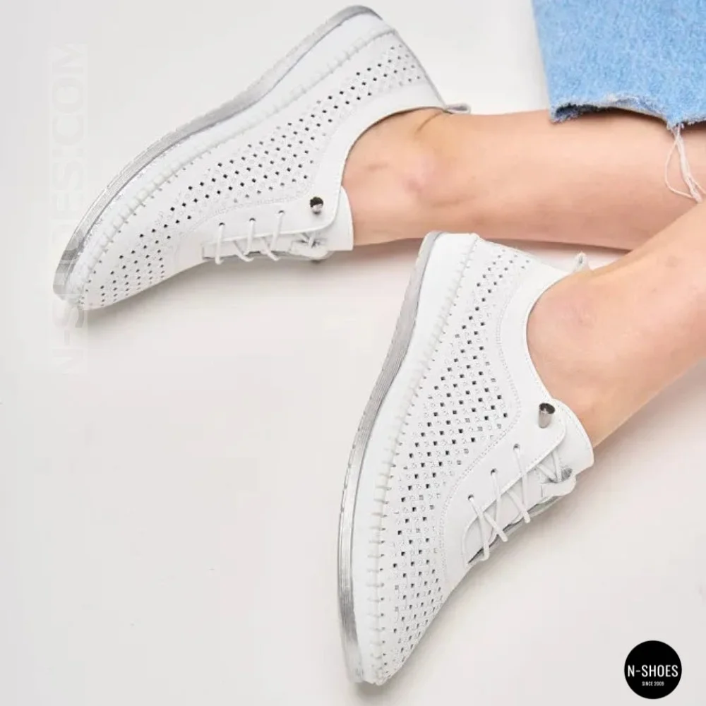 Білі шкіряні мокасини з перфорацією Anna Lucci 211808 1800 white lonza 214365 AP 6139 від турецького виробника